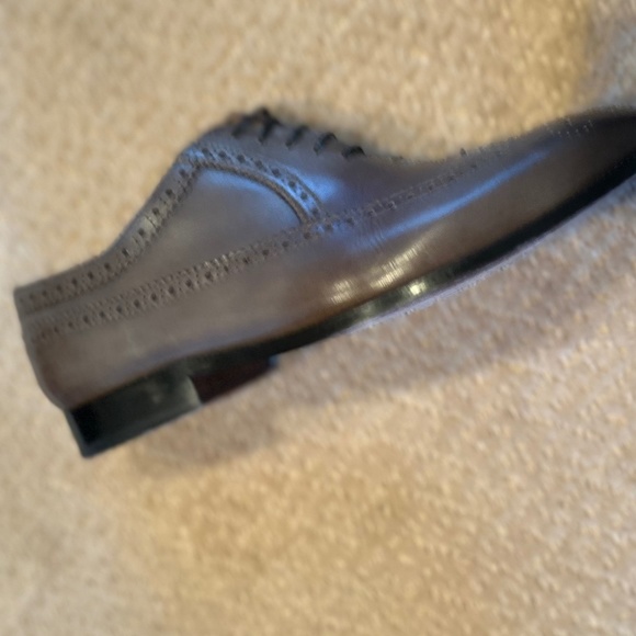 Gray wingtips, size 9 main image 9